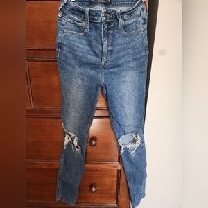 Hollister jeans